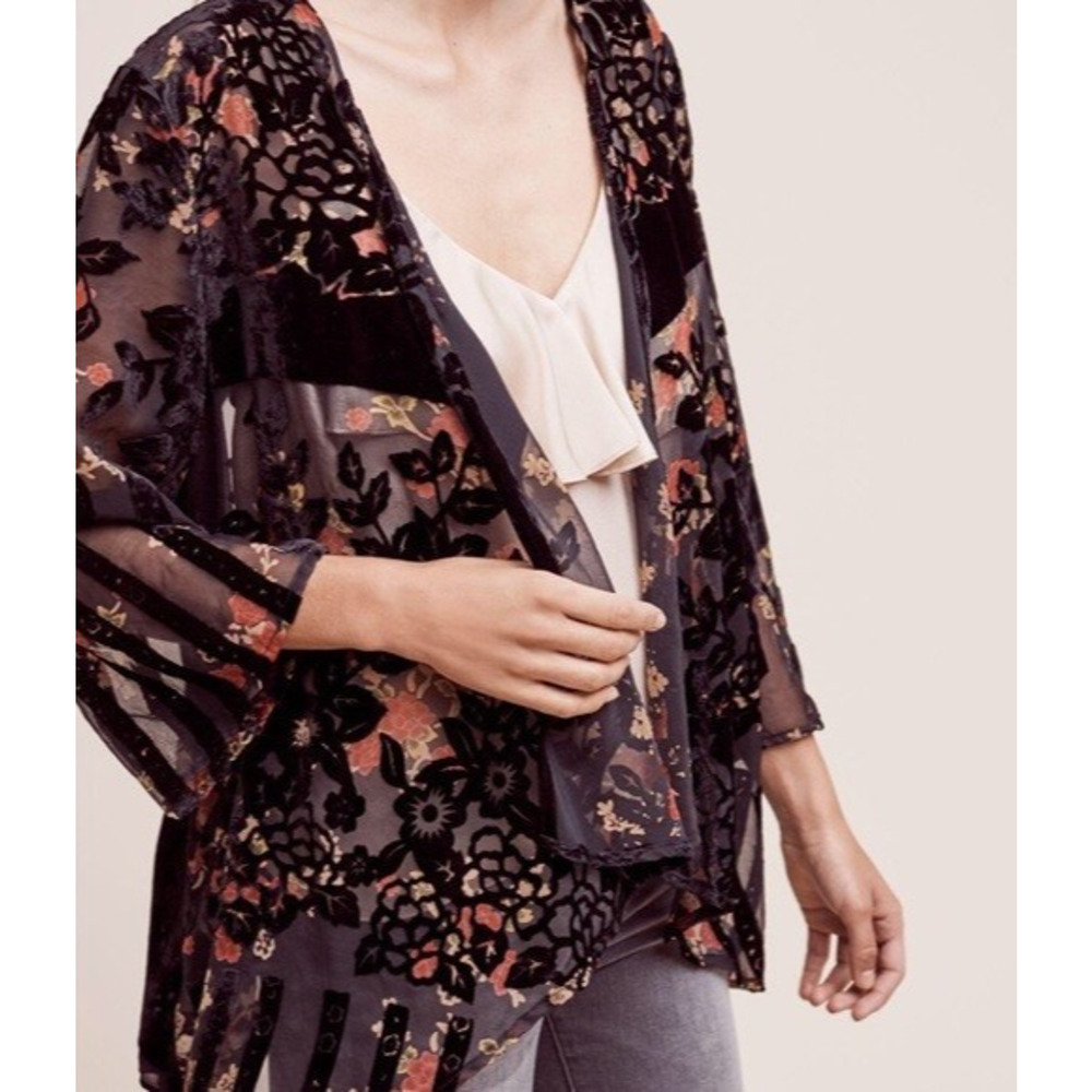 Urban Outfitters Kimono One Size Black Velvet Burnout Whimsigoth Fairy Shawl - Picture 1 of 14